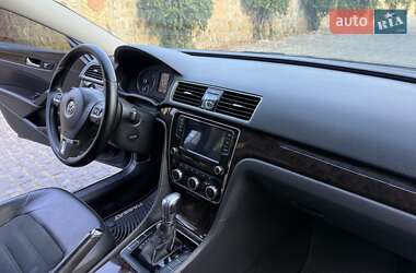 Седан Volkswagen Passat 2014 в 