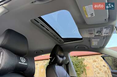 Седан Volkswagen Passat 2014 в 