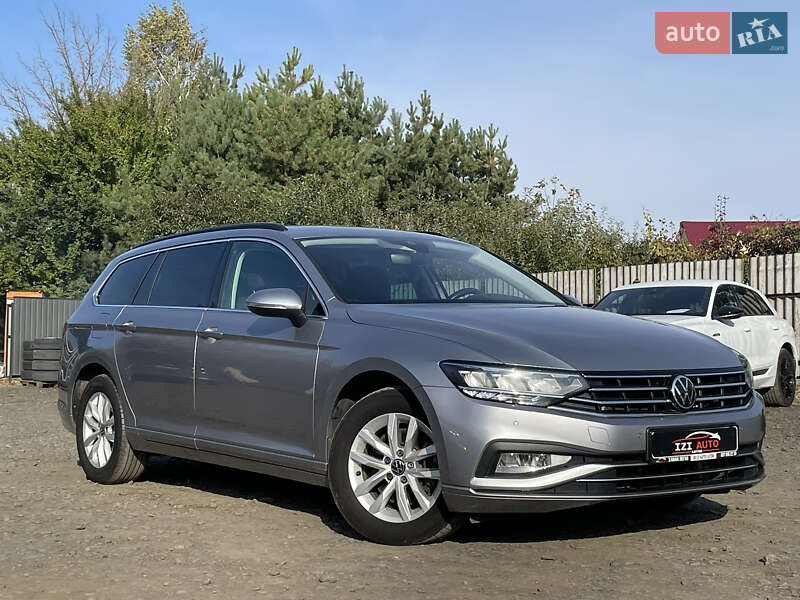 Volkswagen Passat 2021
