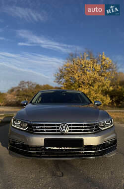 Седан Volkswagen Passat 2018 в 