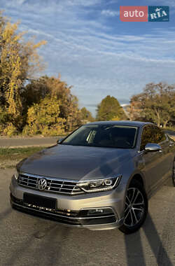 Седан Volkswagen Passat 2018 в 