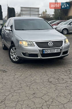 Седан Volkswagen Passat 2008 в Хмельницком