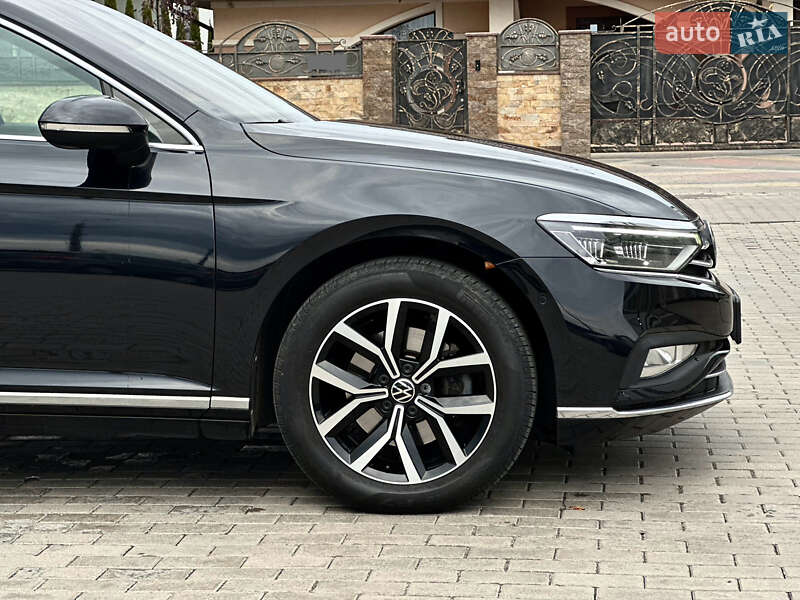 Седан Volkswagen Passat 2021 в Ровно фото 32 Седан Volkswagen Passat 2021 в Ровно