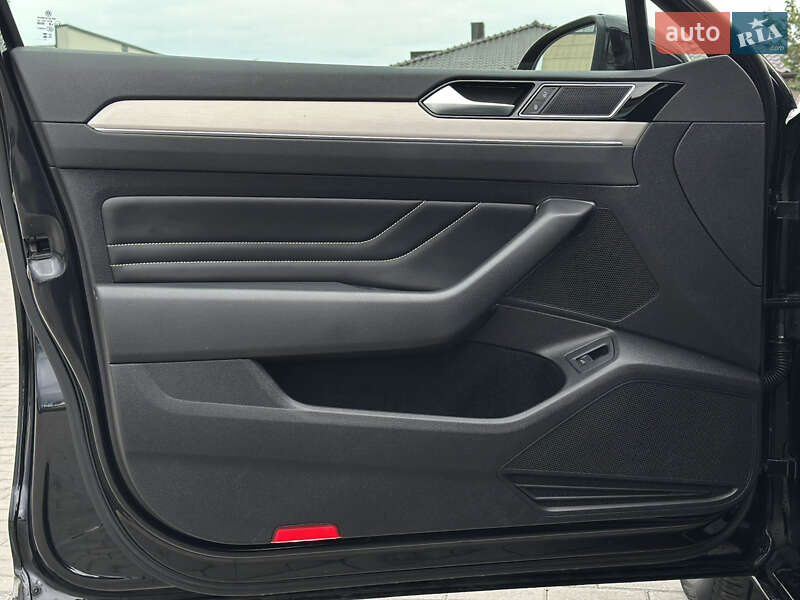 Седан Volkswagen Passat 2021 в Ровно фото 36 Седан Volkswagen Passat 2021 в Ровно