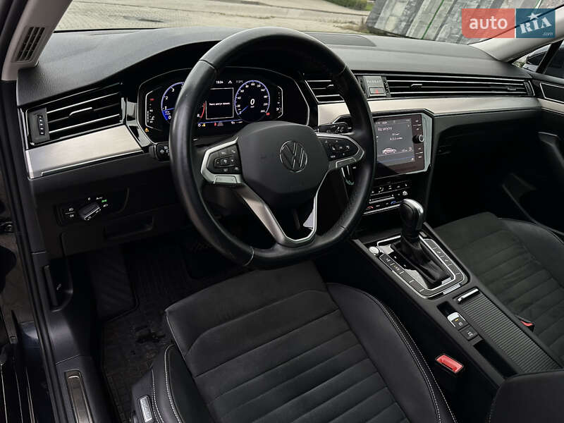 Седан Volkswagen Passat 2021 в Ровно фото 40 Седан Volkswagen Passat 2021 в Ровно