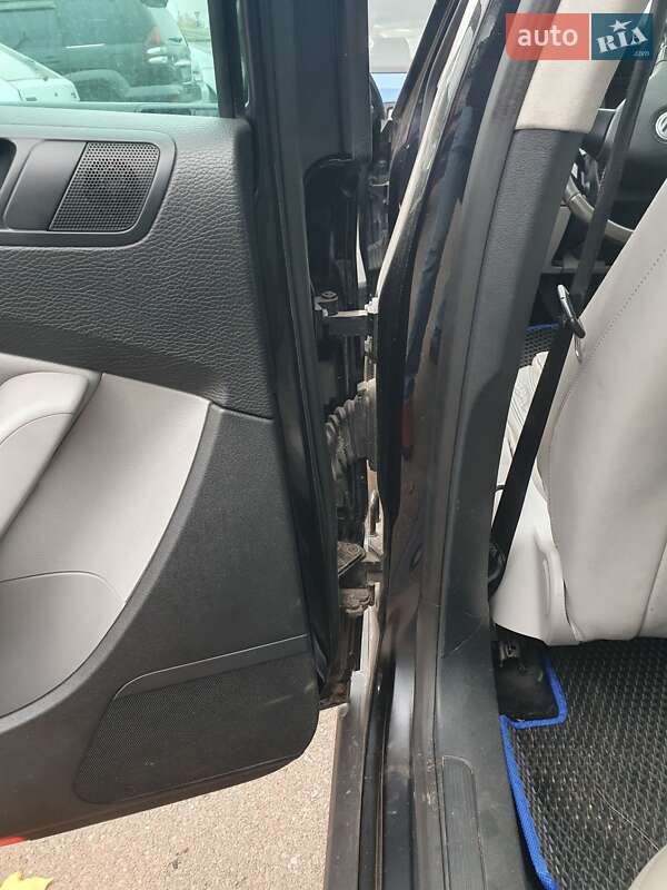 Универсал Volkswagen Passat 2006 в Киеве фото 16 Универсал Volkswagen Passat 2006 в Киеве