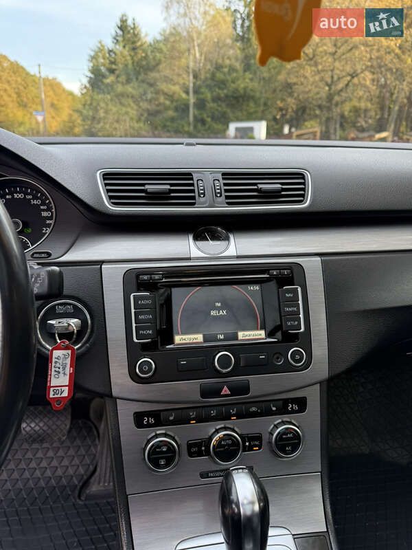 Универсал Volkswagen Passat 2013 в Ровно фото 11 Универсал Volkswagen Passat 2013 в Ровно