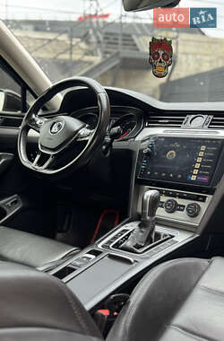 Седан Volkswagen Passat 2018 в 