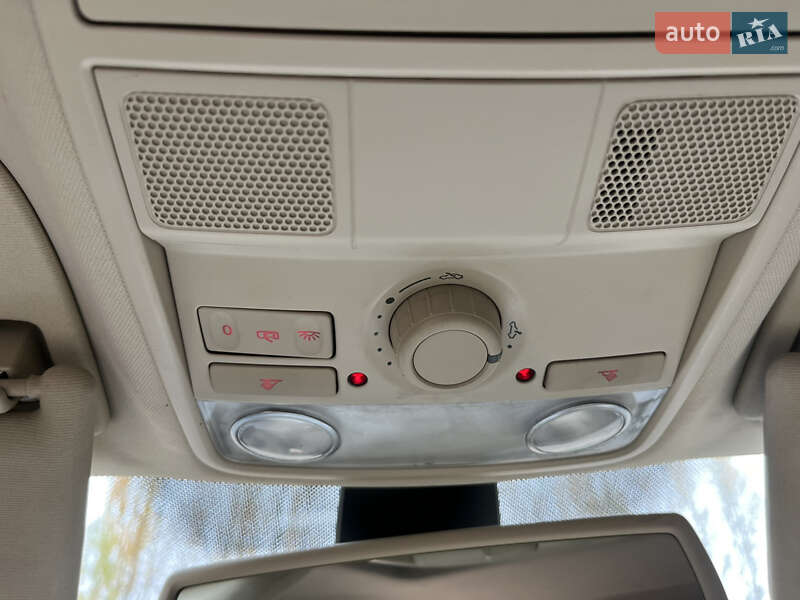 Универсал Volkswagen Passat 2009 в Бердичеве фото 30 Универсал Volkswagen Passat 2009 в Бердичеве