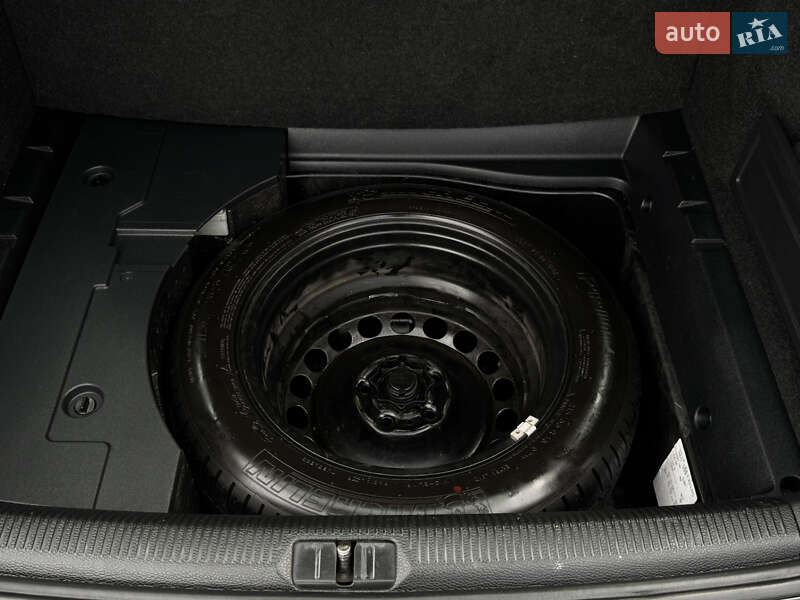 Універсал Volkswagen Passat 2014 в Луцьку фото 29 Універсал Volkswagen Passat 2014 в Луцьку