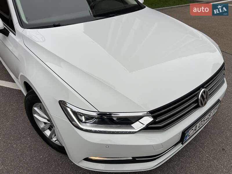 Універсал Volkswagen Passat 2015 в Києві