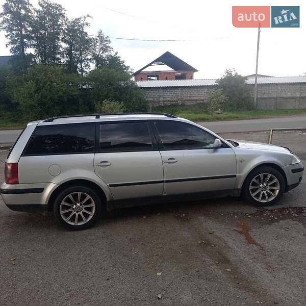 Універсал Volkswagen Passat 2003 в Івано-Франківську