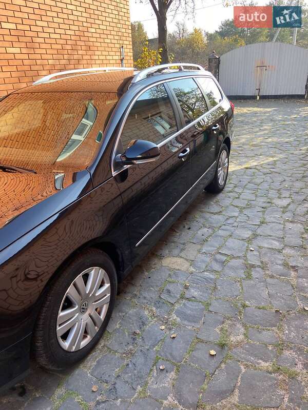 Универсал Volkswagen Passat 2008 в Вараше фото 12 Универсал Volkswagen Passat 2008 в Вараше
