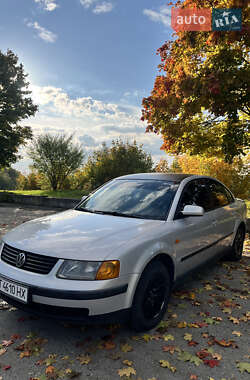 Седан Volkswagen Passat 1997 в Ивано-Франковске Седан Volkswagen Passat 1997 в Ивано-Франковске