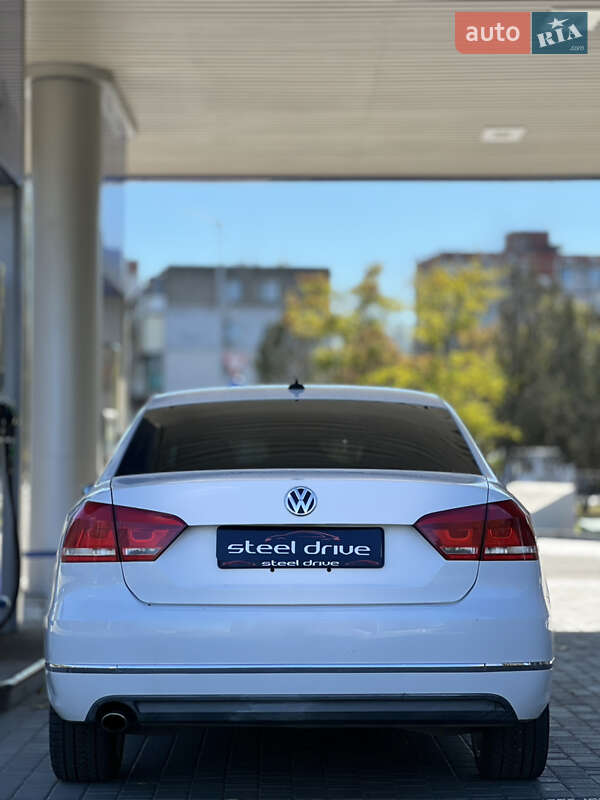Седан Volkswagen Passat 2011 в Николаеве фото 5 Седан Volkswagen Passat 2011 в Николаеве