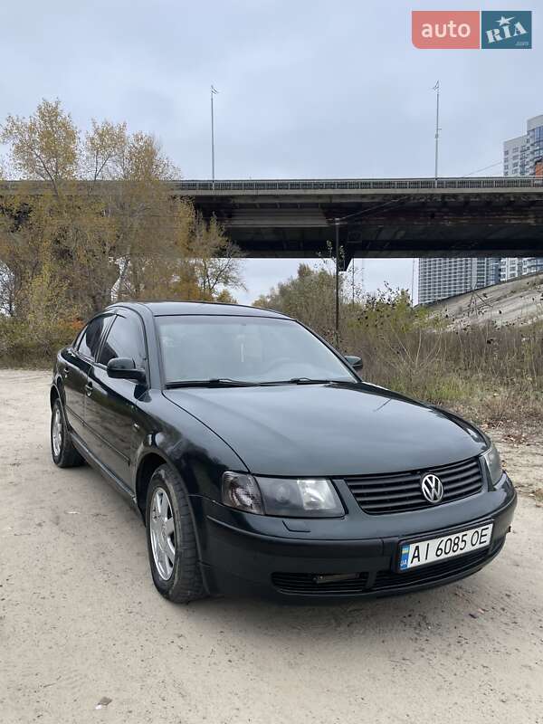 Седан Volkswagen Passat 1996 в Киеве фото 3 Седан Volkswagen Passat 1996 в Киеве