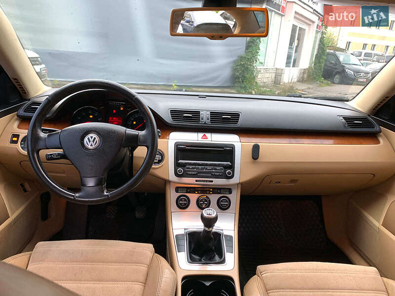 Седан Volkswagen Passat 2007 в Вінниці
