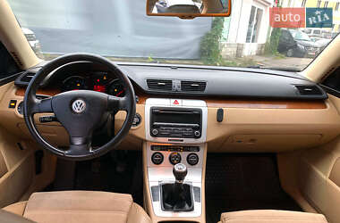 Седан Volkswagen Passat 2007 в 