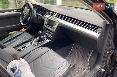 Универсал Volkswagen Passat 2015 в 