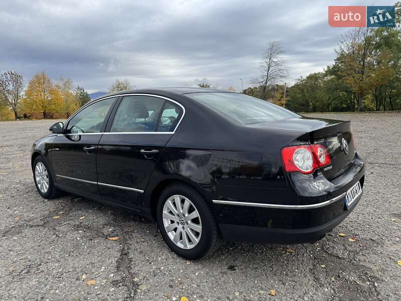 Седан Volkswagen Passat 2008 в Ужгороде