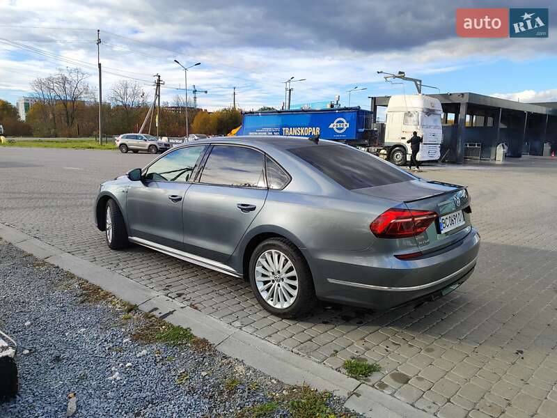 Седан Volkswagen Passat 2017 в Львове фото 4 Седан Volkswagen Passat 2017 в Львове