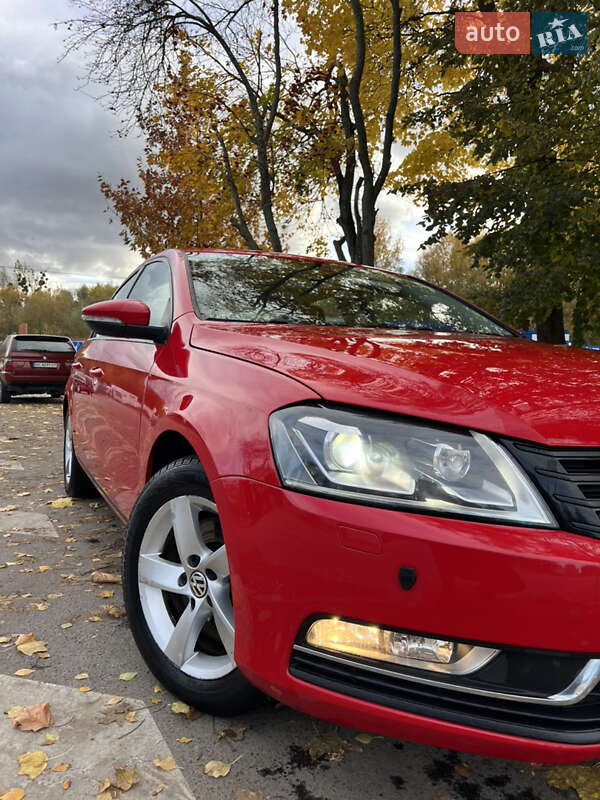 Седан Volkswagen Passat 2013 в Львове фото 5 Седан Volkswagen Passat 2013 в Львове