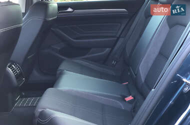 Универсал Volkswagen Passat 2019 в 