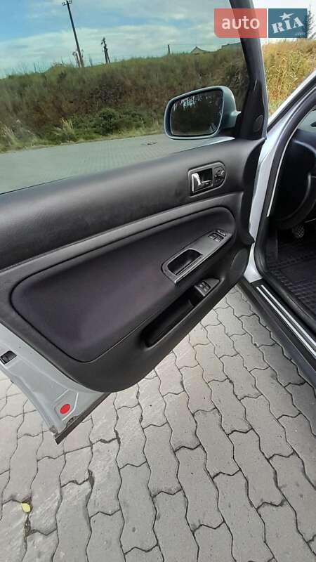Универсал Volkswagen Passat 2003 в Ходорове фото 19 Универсал Volkswagen Passat 2003 в Ходорове