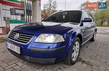 Универсал Volkswagen Passat 2001 в Гадяче