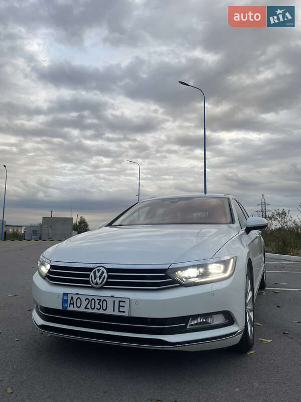 Универсал Volkswagen Passat 2016 в Ужгороде фото Универсал Volkswagen Passat 2016 в Ужгороде