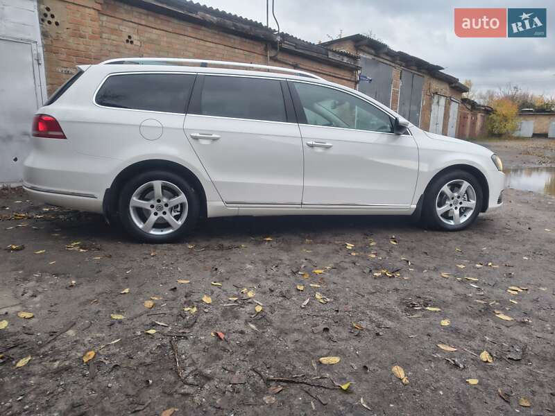 Универсал Volkswagen Passat 2011 в Бердичеве фото 8 Универсал Volkswagen Passat 2011 в Бердичеве