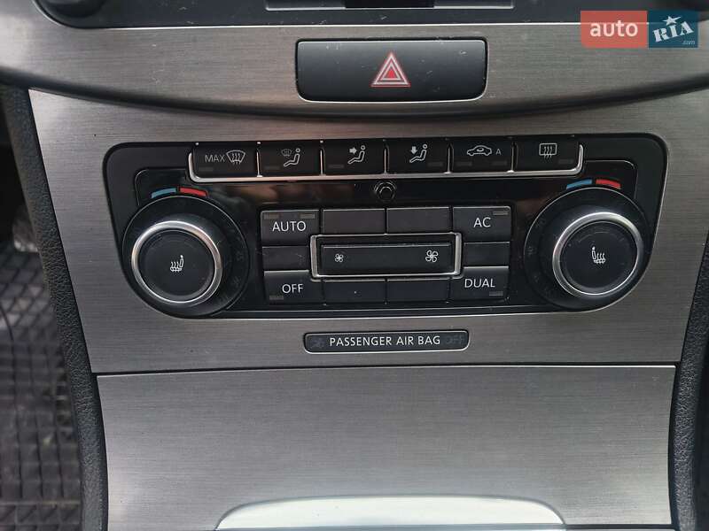 Универсал Volkswagen Passat 2011 в Бердичеве фото 31 Универсал Volkswagen Passat 2011 в Бердичеве