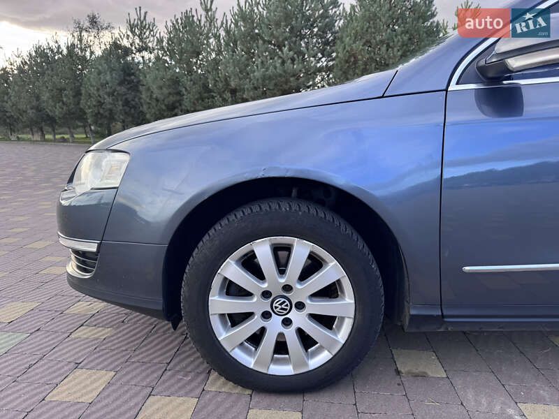 Универсал Volkswagen Passat 2010 в Львове фото 24 Универсал Volkswagen Passat 2010 в Львове