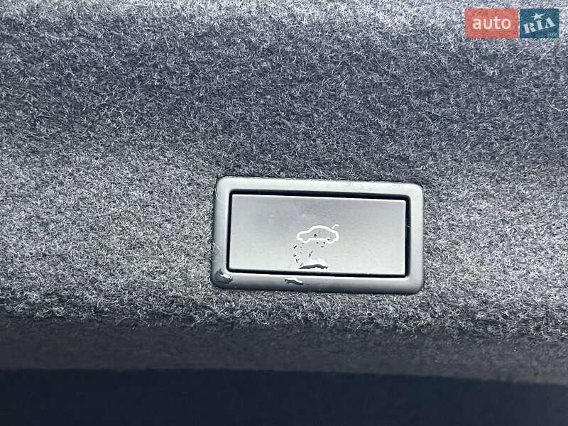 Седан Volkswagen Passat 2021 в Киеве фото 32 Седан Volkswagen Passat 2021 в Киеве