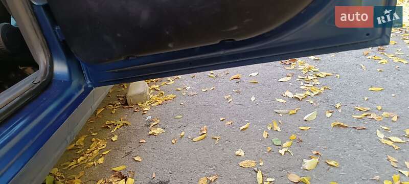 Седан Volkswagen Passat 1989 в Рівному фото 24 Седан Volkswagen Passat 1989 в Рівному