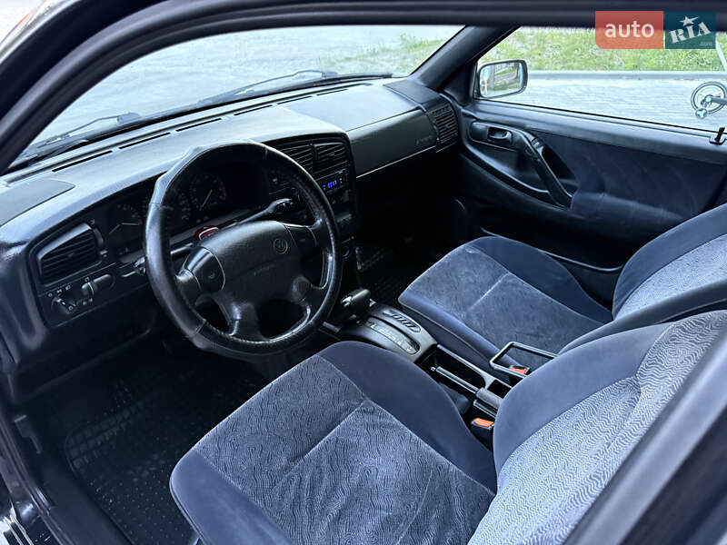 Универсал Volkswagen Passat 1995 в Кременце фото 32 Универсал Volkswagen Passat 1995 в Кременце