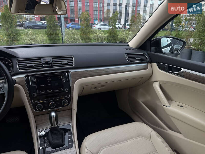 Седан Volkswagen Passat 2017 в Киеве фото 37 Седан Volkswagen Passat 2017 в Киеве