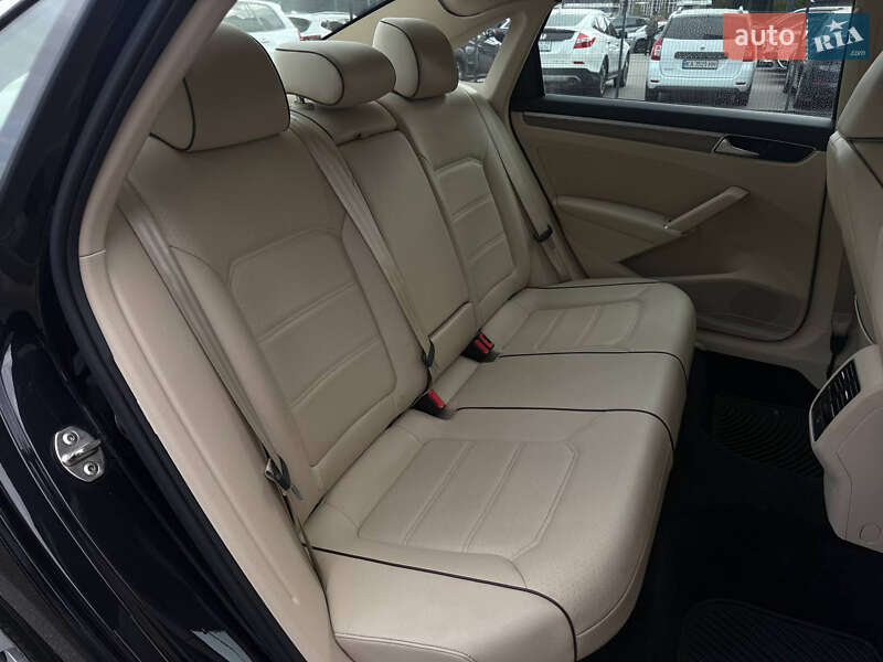 Седан Volkswagen Passat 2017 в Киеве фото 41 Седан Volkswagen Passat 2017 в Киеве