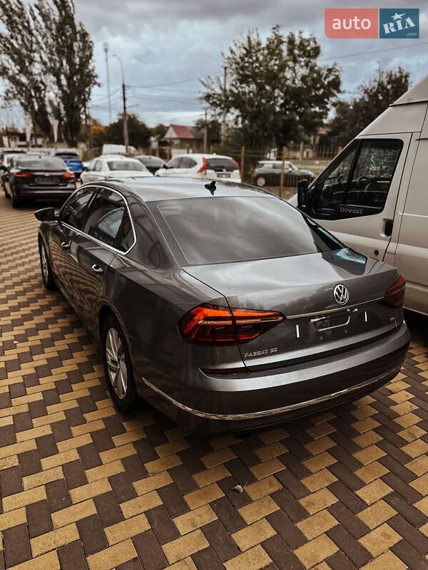 Седан Volkswagen Passat 2017 в Миколаєві
