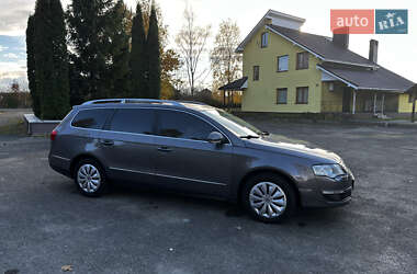 Универсал Volkswagen Passat 2006 в Богородчанах