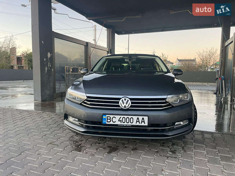 Универсал Volkswagen Passat 2015 в Львове фото 10 Универсал Volkswagen Passat 2015 в Львове