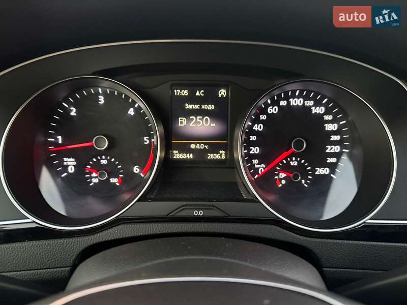 Универсал Volkswagen Passat 2015 в Львове фото 16 Универсал Volkswagen Passat 2015 в Львове