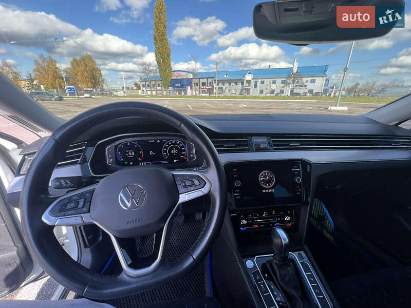 Универсал Volkswagen Passat 2021 в Житомире фото 22 Универсал Volkswagen Passat 2021 в Житомире