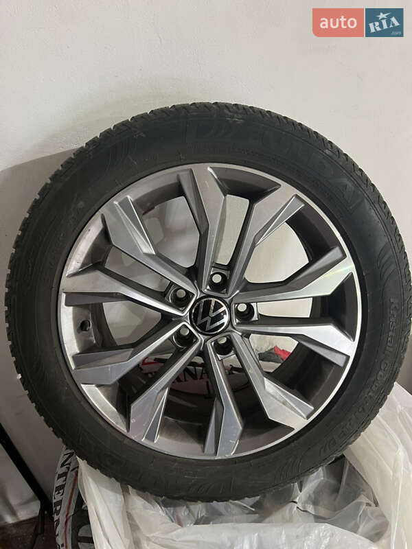 Универсал Volkswagen Passat 2021 в Житомире фото 29 Универсал Volkswagen Passat 2021 в Житомире