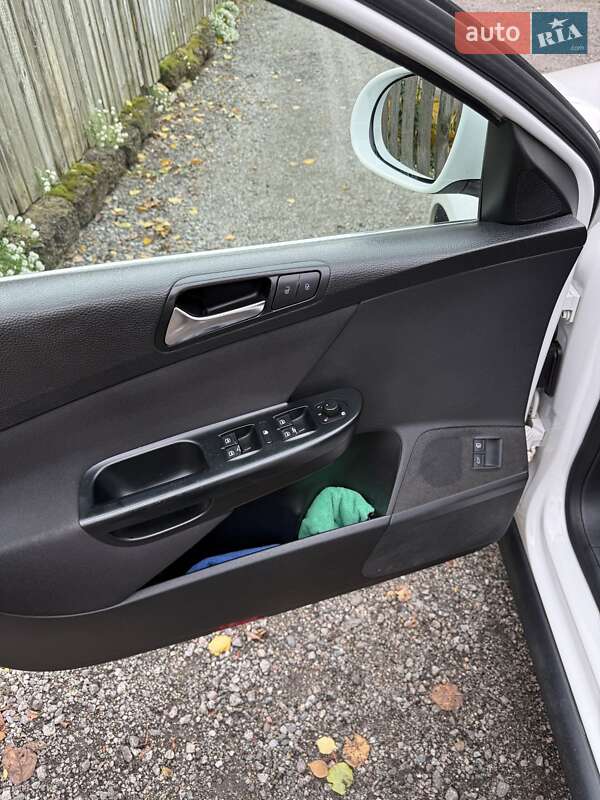 Универсал Volkswagen Passat 2010 в Лубнах фото 22 Универсал Volkswagen Passat 2010 в Лубнах