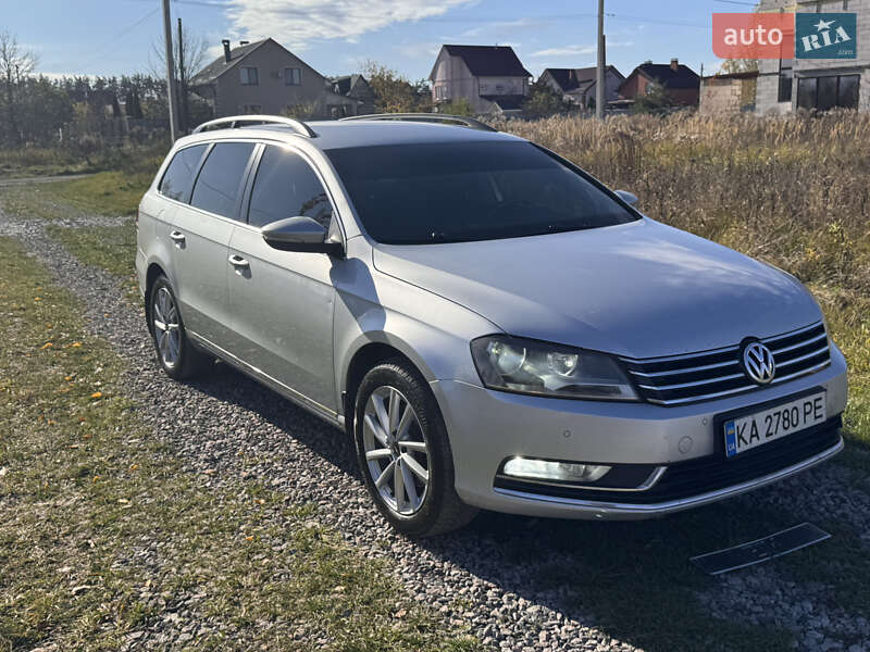 Универсал Volkswagen Passat 2011 в Киеве фото Универсал Volkswagen Passat 2011 в Киеве