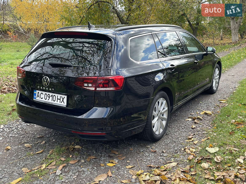 Универсал Volkswagen Passat 2022 в Луцке