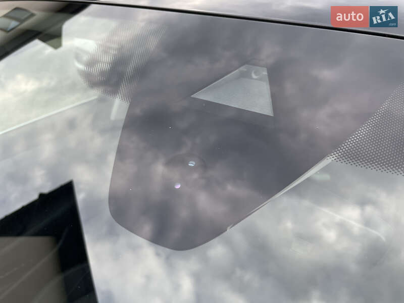 Универсал Volkswagen Passat 2022 в Луцке