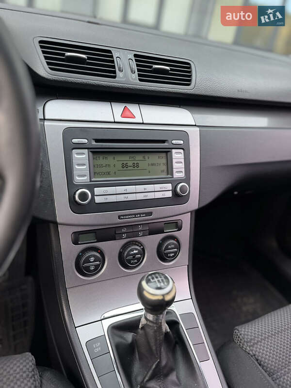 Седан Volkswagen Passat 2007 в Новояворівську фото 32 Седан Volkswagen Passat 2007 в Новояворівську