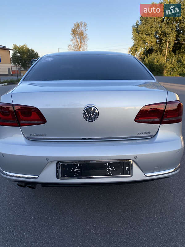 Седан Volkswagen Passat 2013 в Казатине